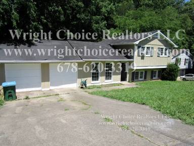 Main picture of 667 Rae Dr