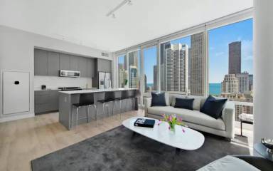 Main picture of 24 W Superior St