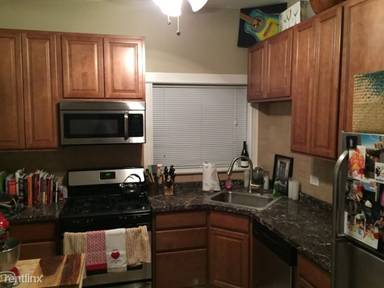 Main picture of 945 W Cullom Ave