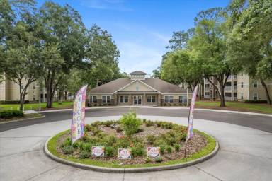 Main picture of 505 SW 72nd Way