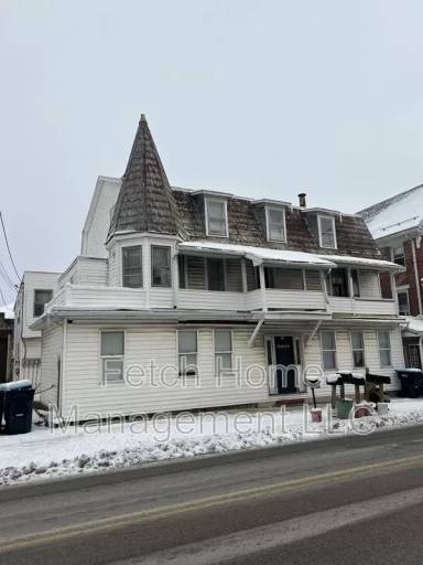Main picture of 3 N Main St