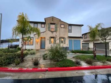 Main picture of 40445 Calle Real