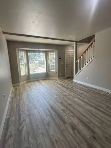 Main picture of 10015 2nd Pl SE