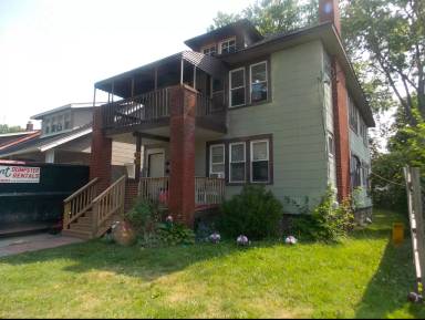 Main picture of 28 Dwight Ave