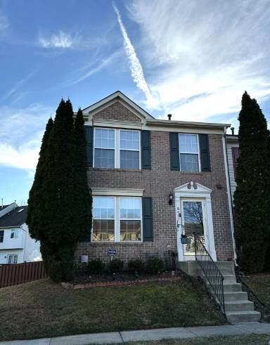 Main picture of 9817 Bayline Cir