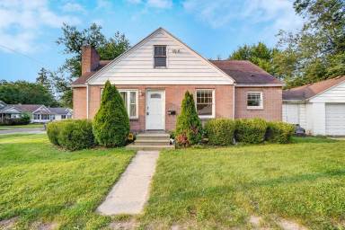 Main picture of 2901 Avondale Ave