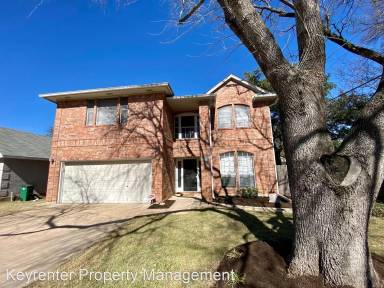 Main picture of 4402 Everest Ln