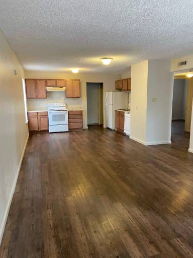 Main picture of 638 Brierly Dr