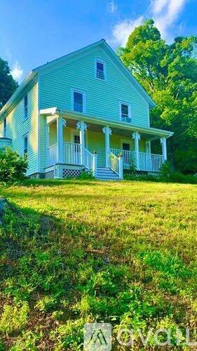 Main picture of 17 Highland Ave