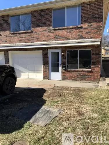 Main picture of 13825 E 35th Street Ct S