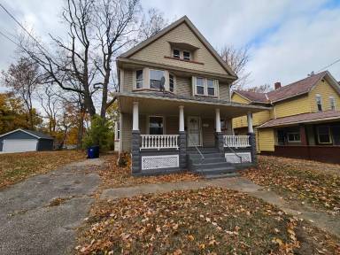 Main picture of 876 E 149th St