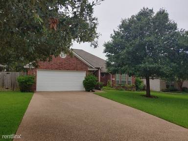 Main picture of 2383 Kendal Green Cir