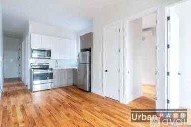 Main picture of 1671 Lincoln Pl