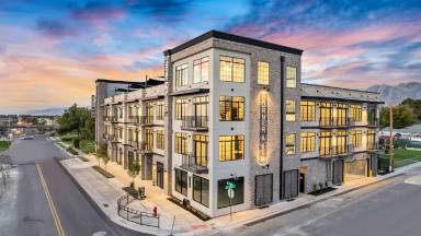Main picture of 7487 S Main St