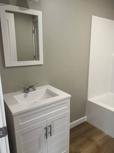 Main picture of 1933 Harle Ave NW