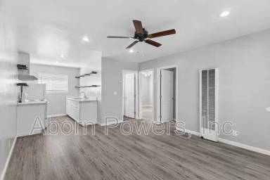 Main picture of 3738 4th Ave