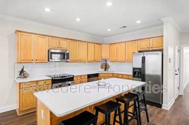 Main picture of 5409 Ridingate Ct