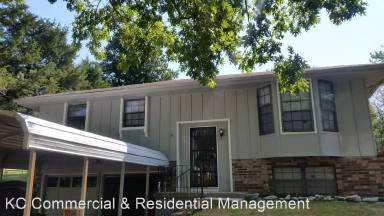 Main picture of 3919 N Elmwood Ave