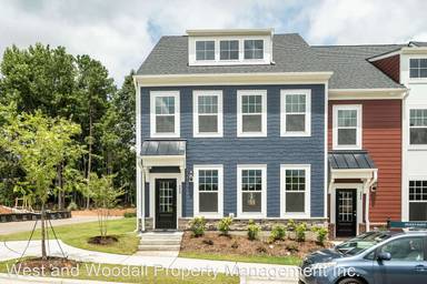 Main picture of 470 Triumph Ln