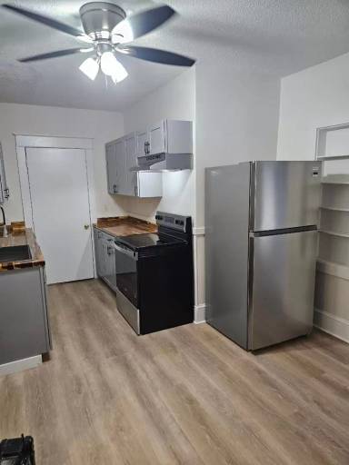 Main picture of 119 Main St