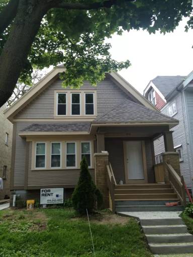 Main picture of 3429 N Oakland Ave