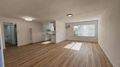 Main picture of 5555 Klump Ave