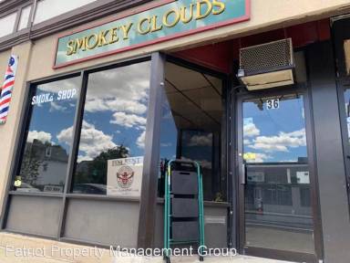 Main picture of 32-36 Oak St & 145 Main St