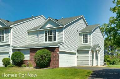 Main picture of 15566 Finch Ave