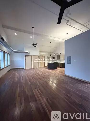Main picture of 4600 S Ellis Ave
