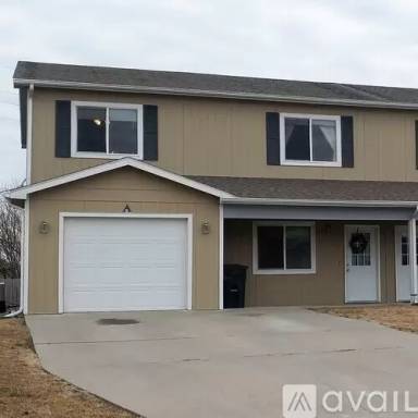 Main picture of 2320 Vineyard Cir