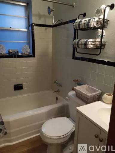 Main picture of 5922 Nagel Ave