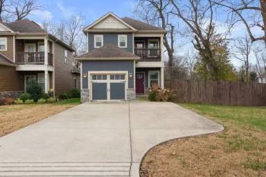 Main picture of 1302 Chester Ave