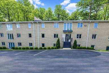 Main picture of 166 Anderson Ave NW