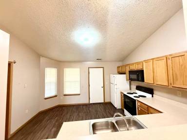 Main picture of 3307 Hopkins Dr