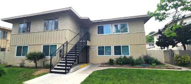 Main picture of 2626 S Rosewood Ave