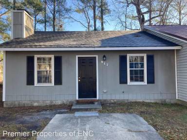 Main picture of 917 Sycamore Pl