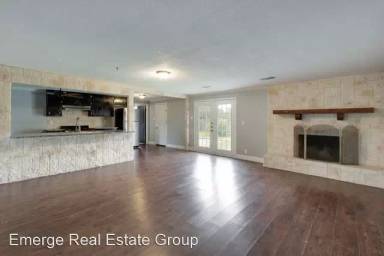 Main picture of 1708 S Pine St