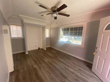 Main picture of 1020 Myrtle Ave