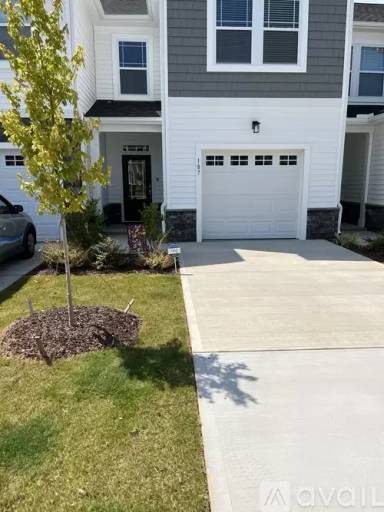 Main picture of 187 Kineton Woods Way