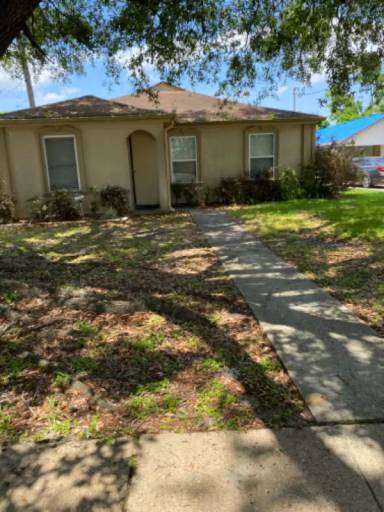 Main picture of 5061 Stephen Girard Ave
