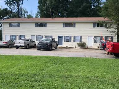 Main picture of 126 Creekside Dr