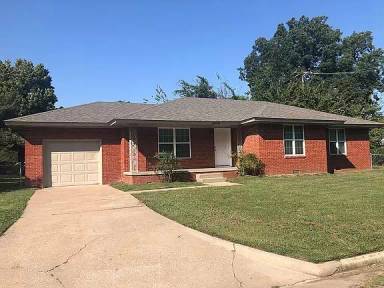 Main picture of 608 W Dill St