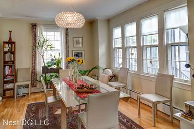 Main picture of 2927 Cathedral Ave NW