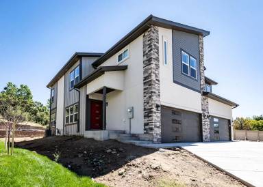 Main picture of 5389 Sky Top Ln