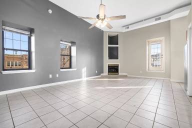 Main picture of 111 Spring St