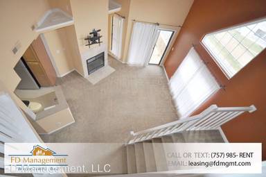 Main picture of 744 Rock Crest Ct