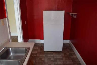 Main picture of 2763 Main St