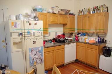 Main picture of 234 Calumet St