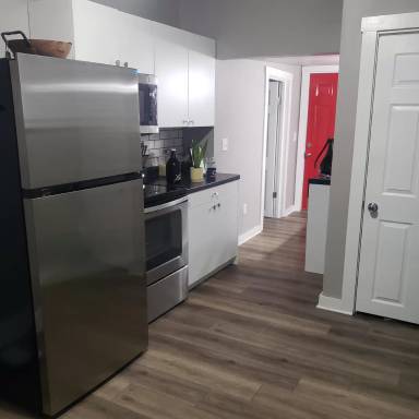 Main picture of 4046 Colerain Ave