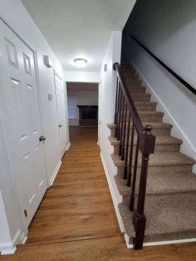 Main picture of 5616 Picadilly Ln